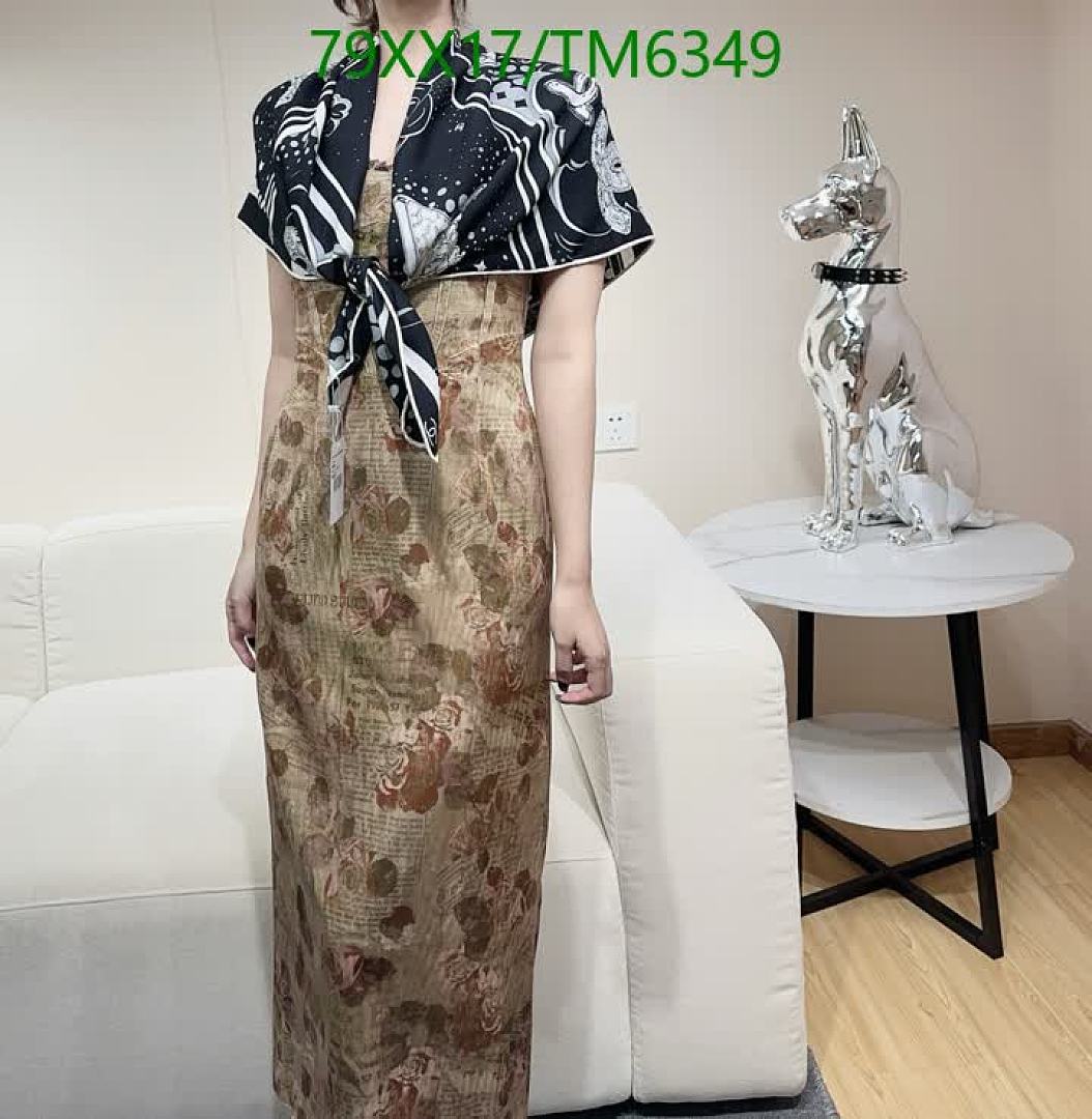 Chanel-Scarves Code: TM6349 $: 79USD