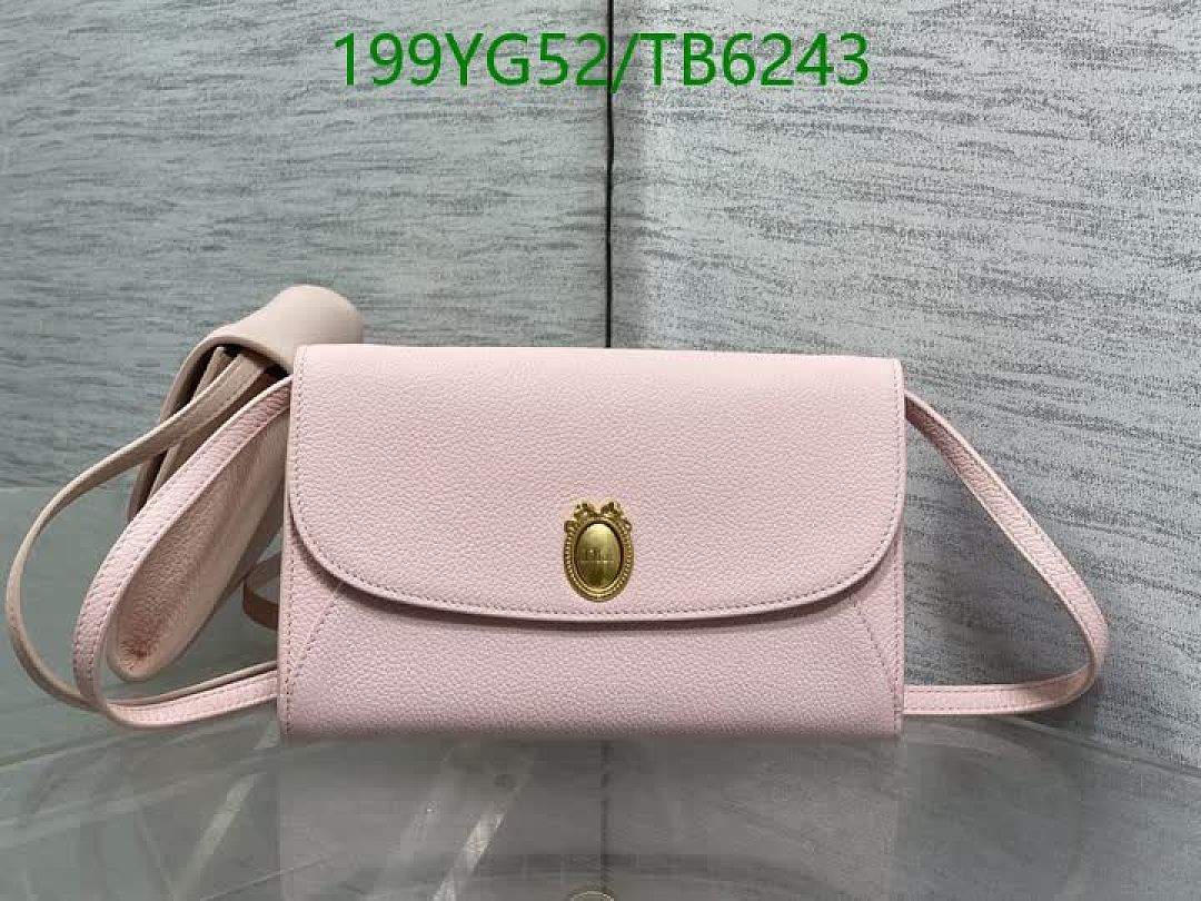 Dior-Bags(5A) Code: TB6243 $: 199USD