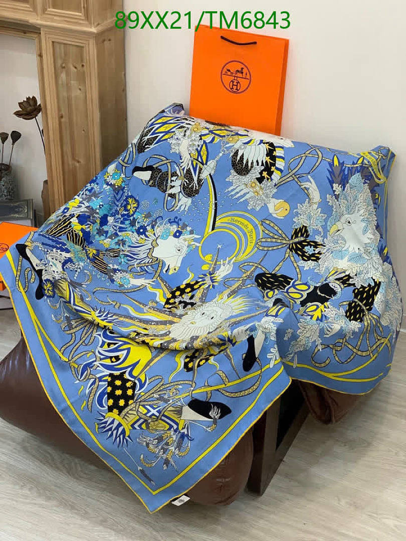 Hermes-Scarves Code: TM6843 $: 89USD