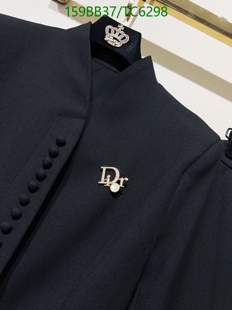 LV-Clothing Code: TC6298 $: 159USD
