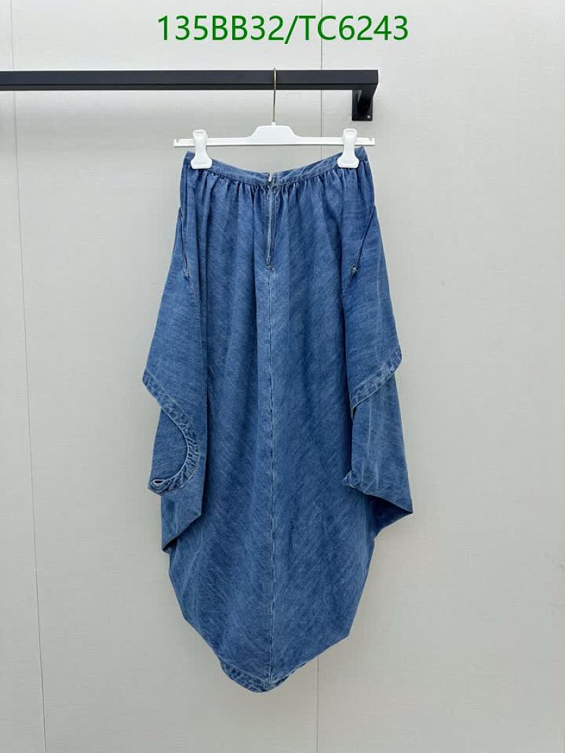Loewe-Clothing Code: TC6243 $: 135USD