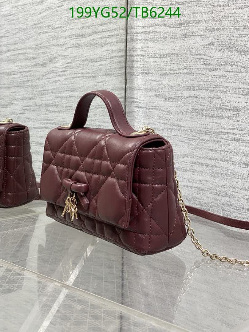Dior-Bags(5A) Code: TB6244 $: 199USD