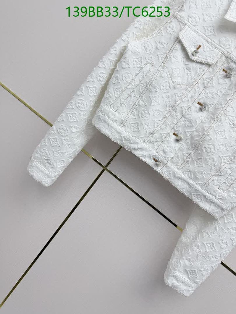 LV-Clothing Code: TC6253 $: 139USD