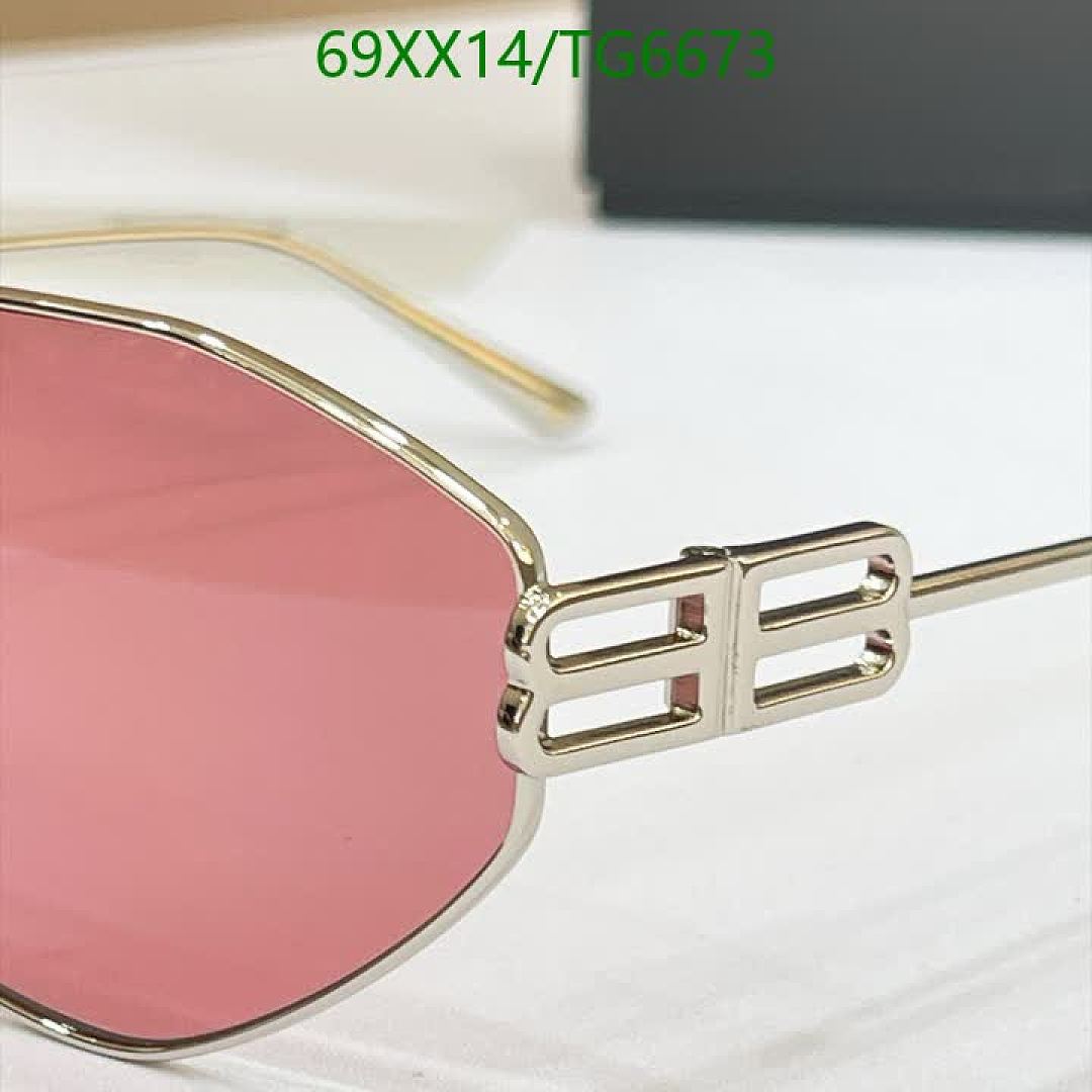 Balenciaga-Glasses Code: TG6673 $: 69USD