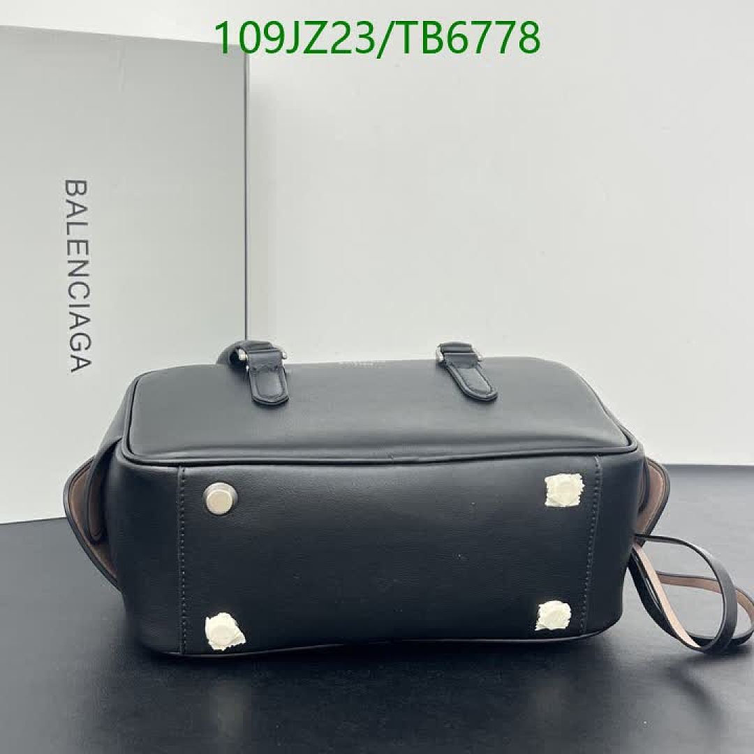 Balenciaga-Bags(4A) Code: TB6778 $: 109USD