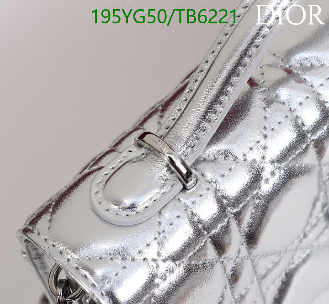 Dior-Bags(5A) Code: TB6221 $: 195USD