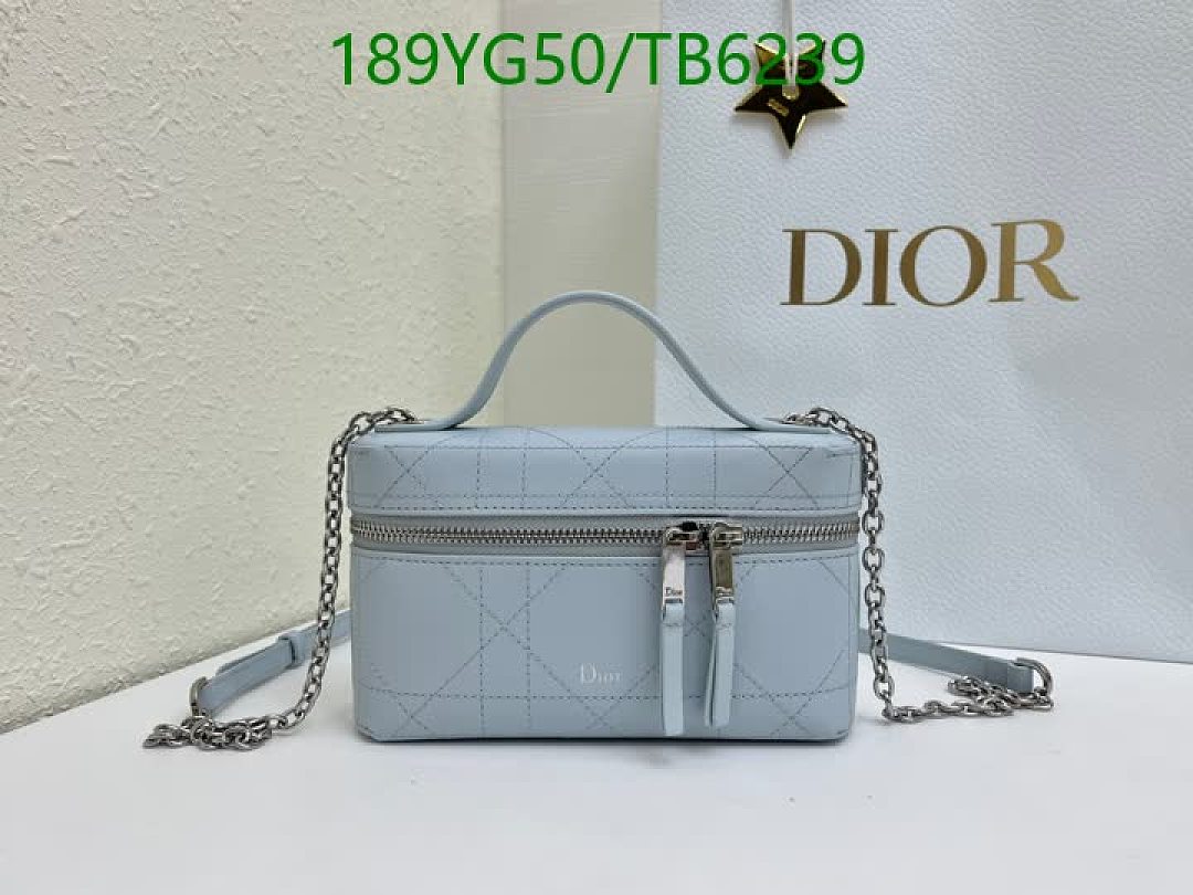 Dior-Bags(5A) Code: TB6239 $: 189USD