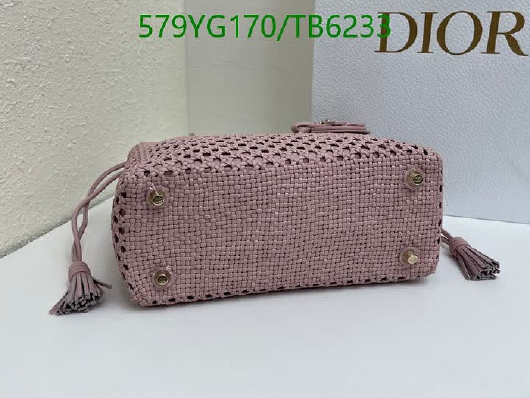 Dior-Bags(5A) Code: TB6233 $: 579USD