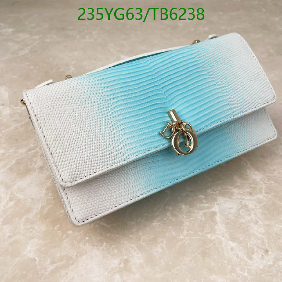 Dior-Bags(5A) Code: TB6238 $: 235USD