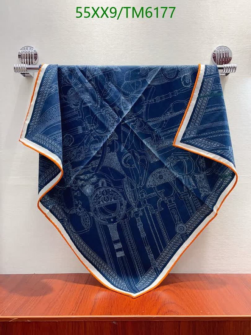 Hermes-Scarves Code: TM6177 $: 55USD