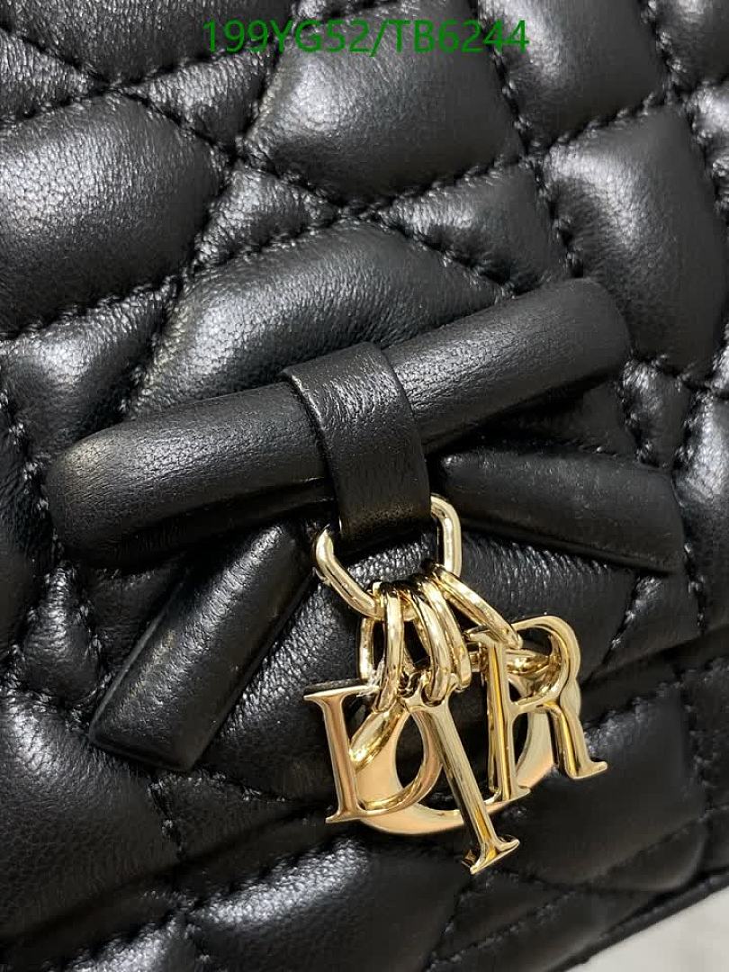 Dior-Bags(5A) Code: TB6244 $: 199USD