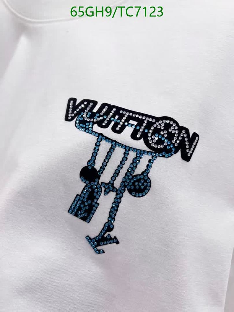 LV-Clothing Code: TC7123 $: 65USD
