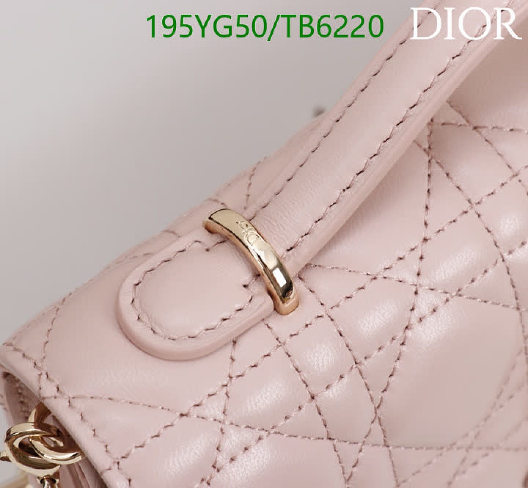 Dior-Bags(5A) Code: TB6220 $: 195USD