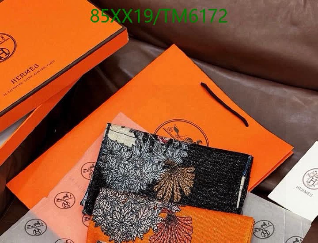 Hermes-Scarves Code: TM6172 $: 85USD