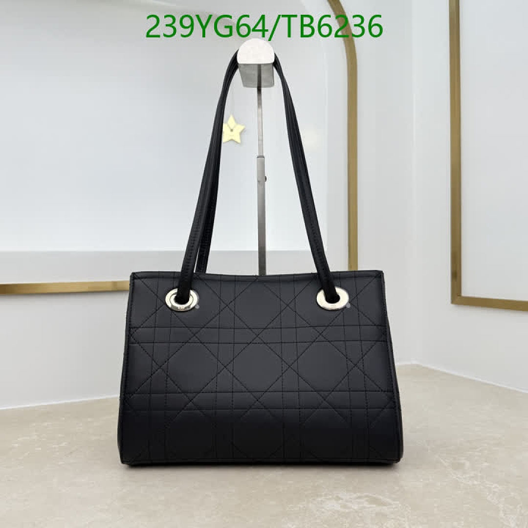 Dior-Bags(5A) Code: TB6236 $: 239USD