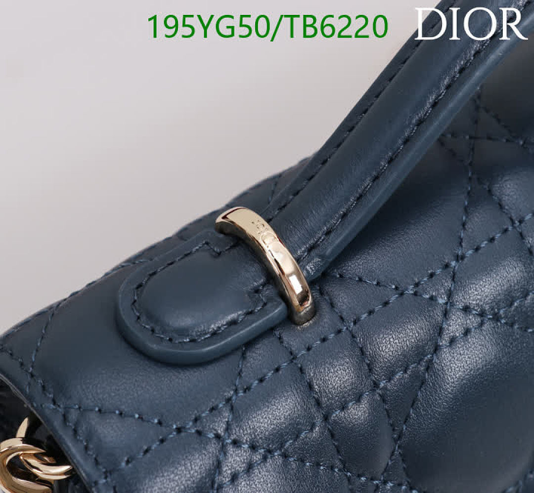 Dior-Bags(5A) Code: TB6220 $: 195USD