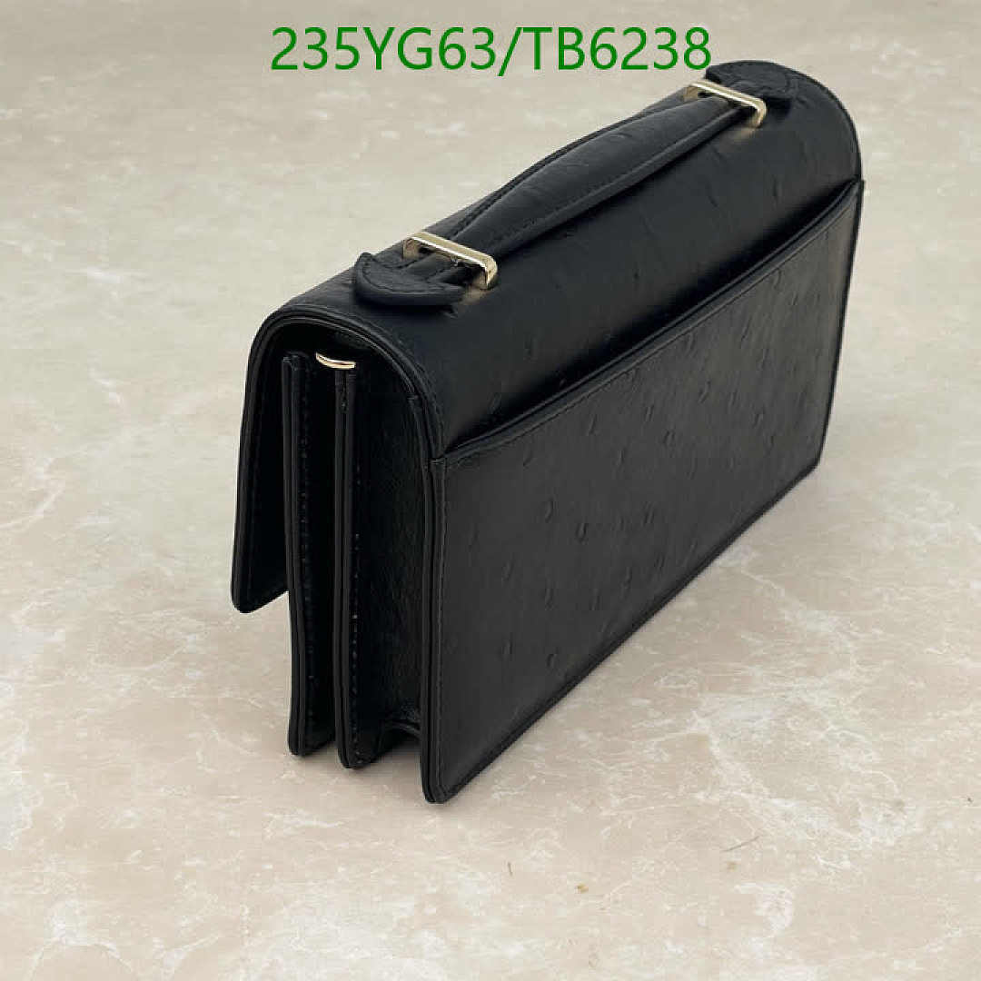 Dior-Bags(5A) Code: TB6238 $: 235USD