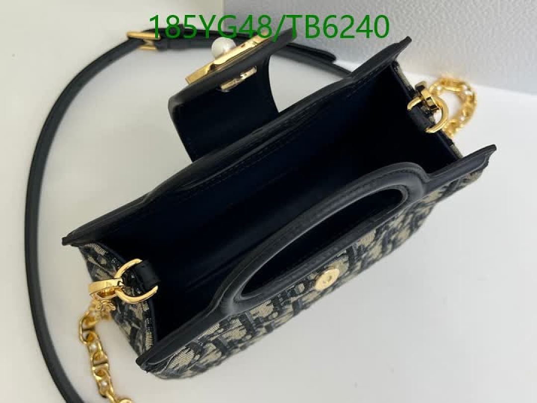 Dior-Bags(5A) Code: TB6240 $: 185USD