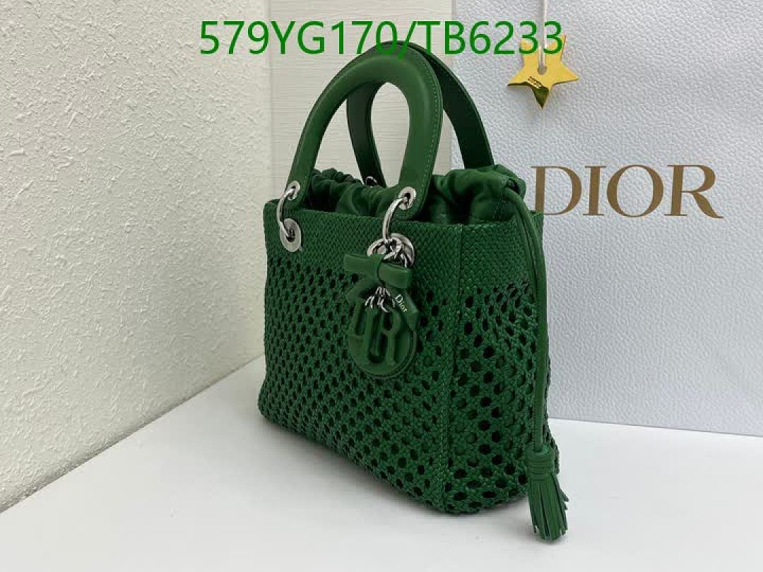 Dior-Bags(5A) Code: TB6233 $: 579USD