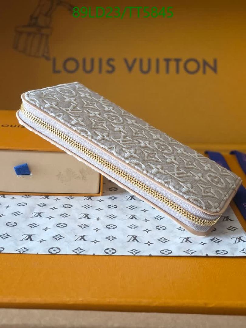 LV-Wallets(5A) Code: TT5845 $: 89USD