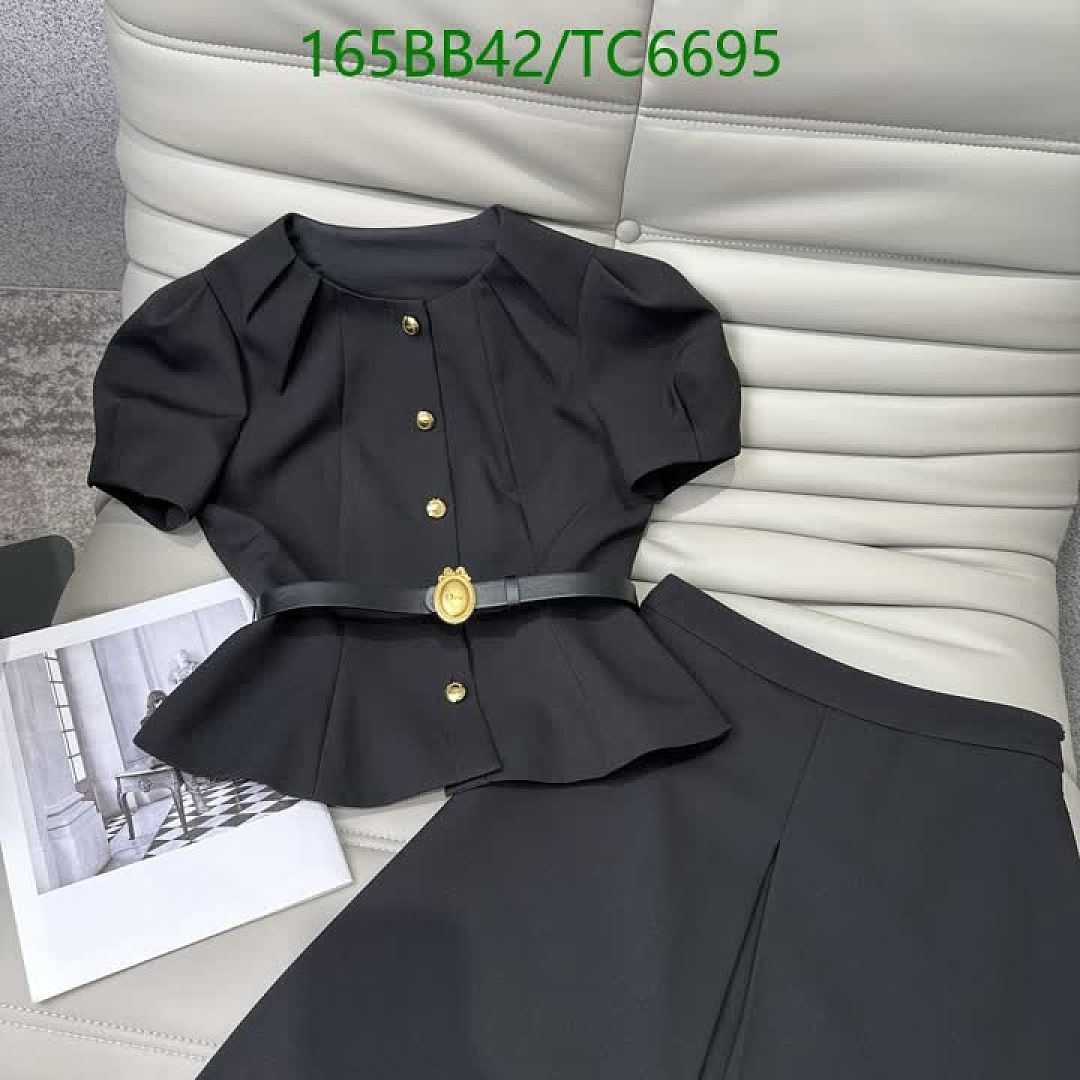 Dior-Clothing Code: TC6695 $: 165USD