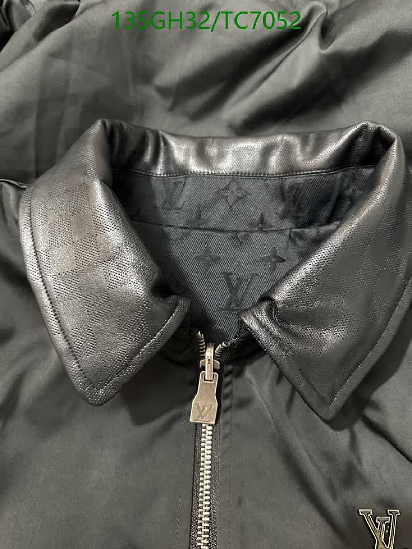 LV-Clothing Code: TC7052 $: 135USD