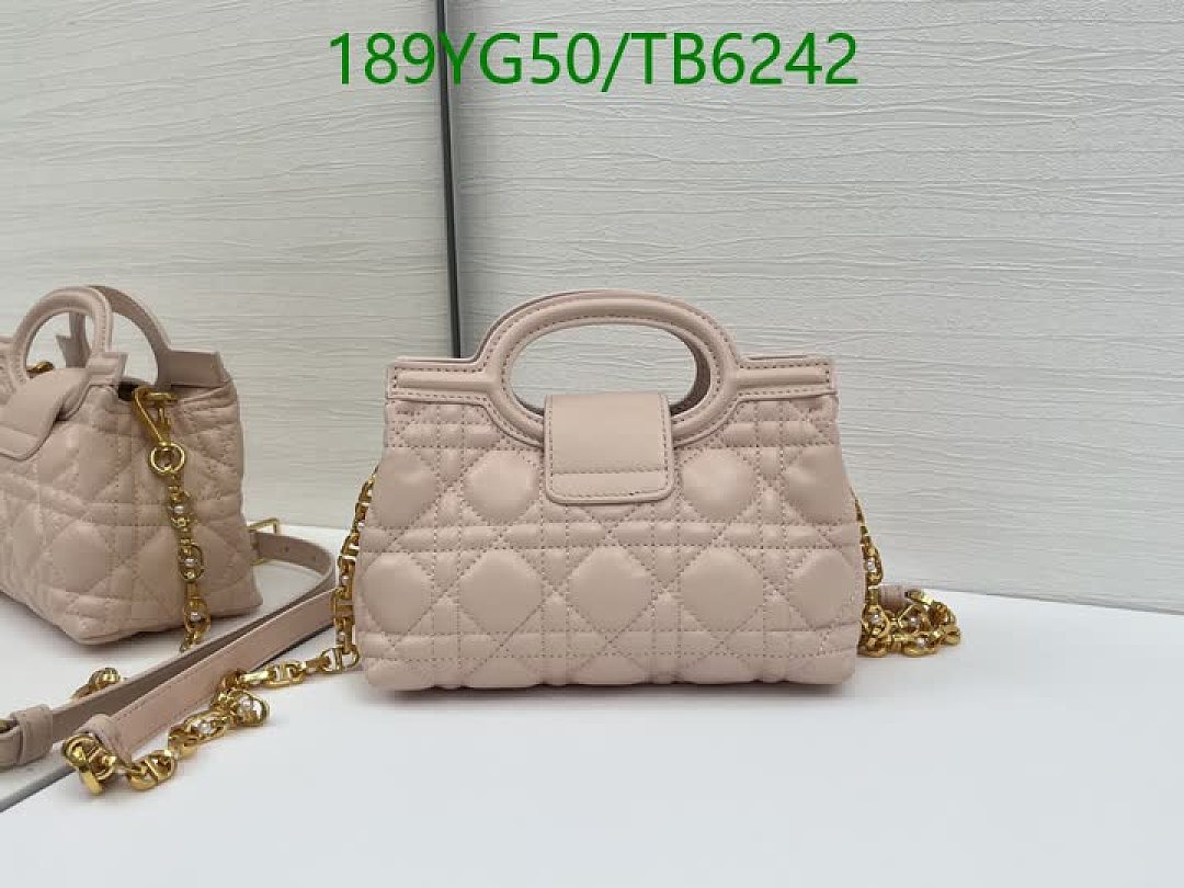 Dior-Bags(5A) Code: TB6242 $: 189USD