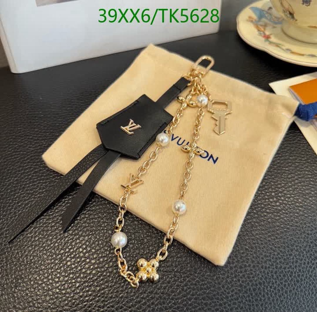 LV-Keychains & Bag Charms Code: TK5628 $: 39USD
