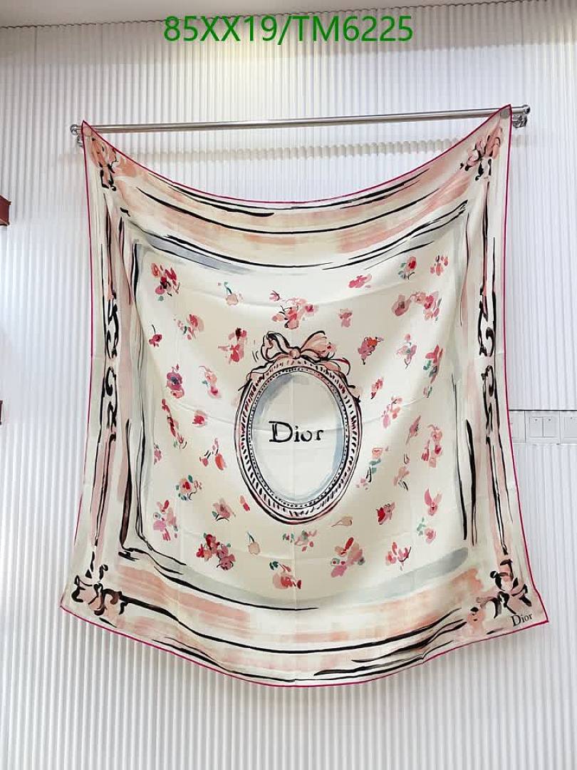 Celine-Scarves Code: TM6225 $: 85USD