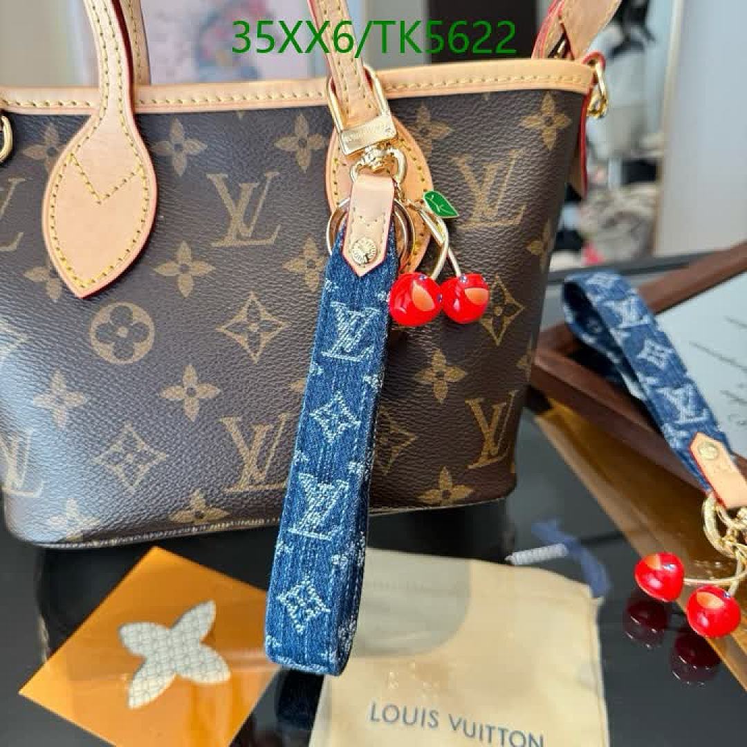 LV-Keychains & Bag Charms Code: TK5622 $: 35USD