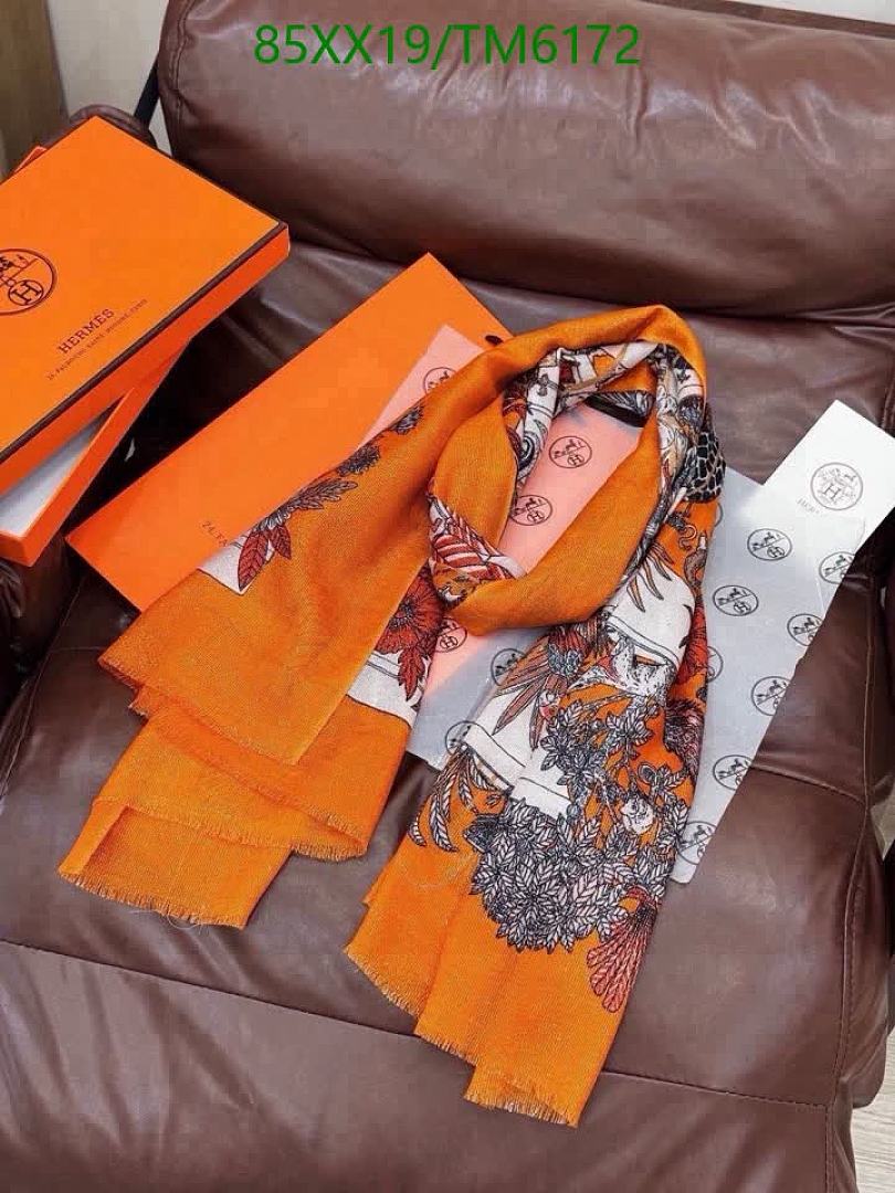 Hermes-Scarves Code: TM6172 $: 85USD