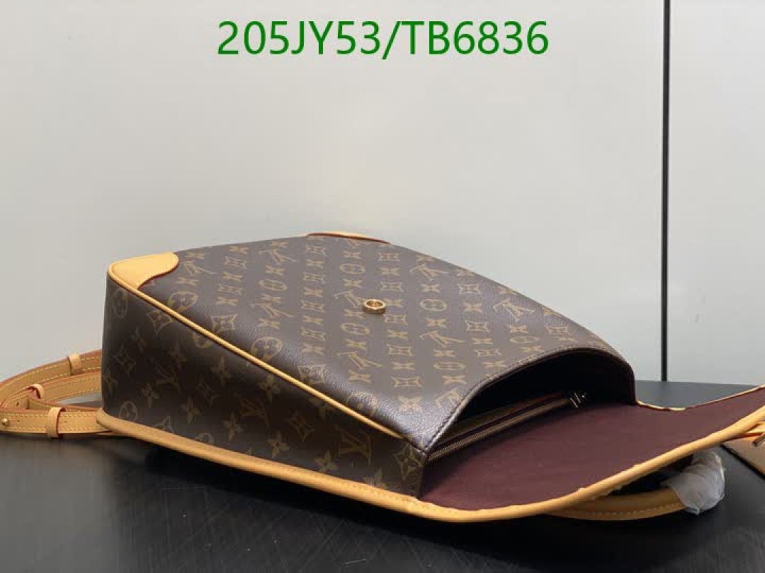 LV-Bags(5A) Code: TB6836 $: 205USD