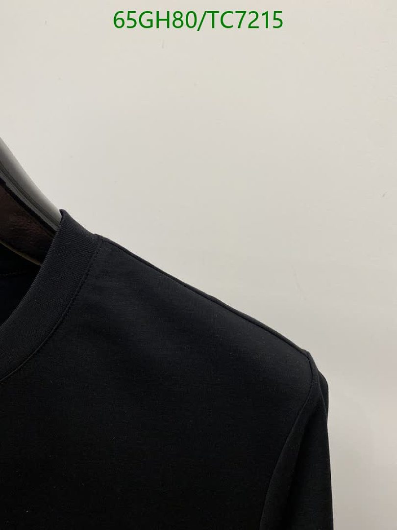 Burberry-Clothing Code: TC7215 $: 65USD
