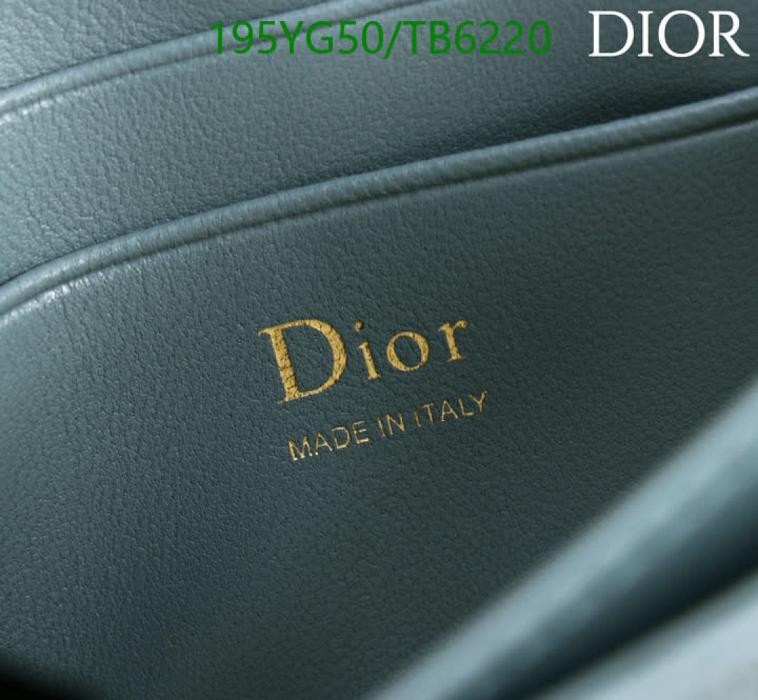 Dior-Bags(5A) Code: TB6220 $: 195USD