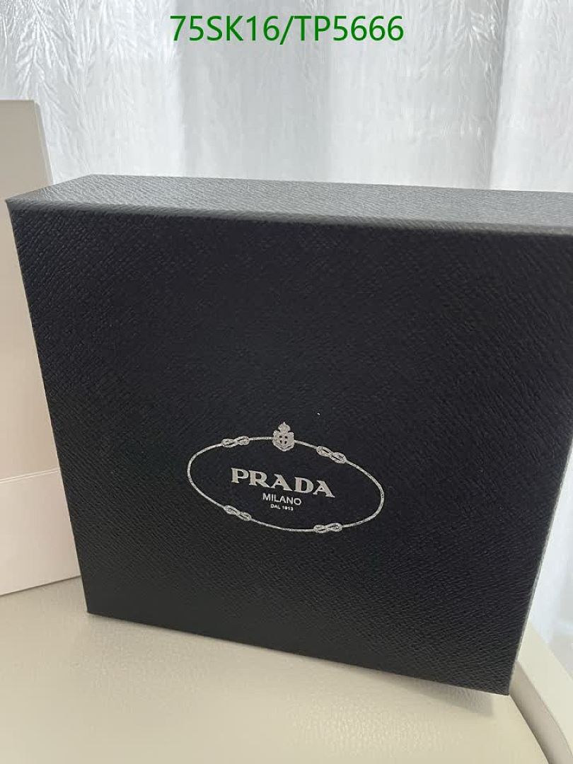 Prada-Belts Code: TP5666 $: 75USD