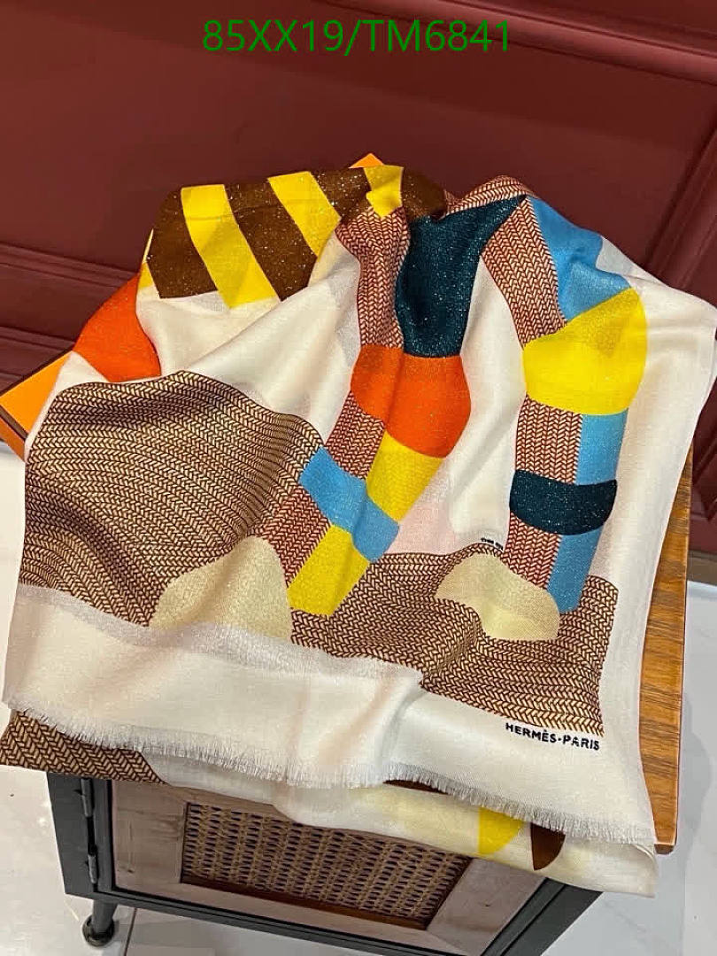Hermes-Scarves Code: TM6841 $: 85USD