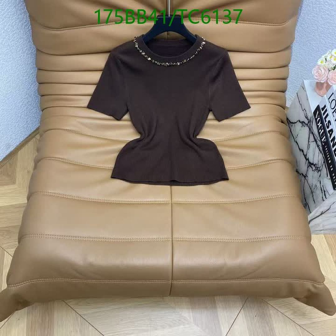 Dior-Clothing Code: TC6137 $: 175USD