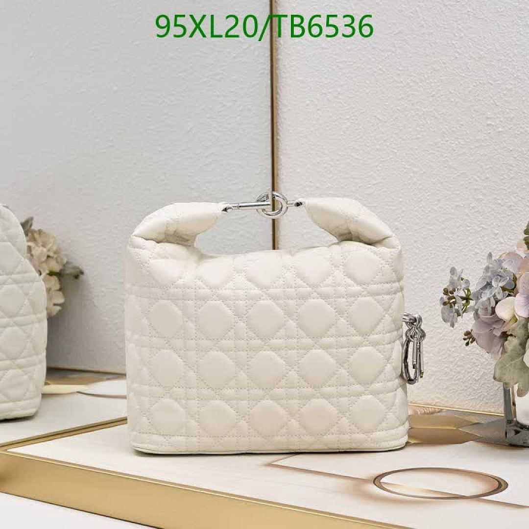 Dior-Bags(4A) Code: TB6536 $: 95USD