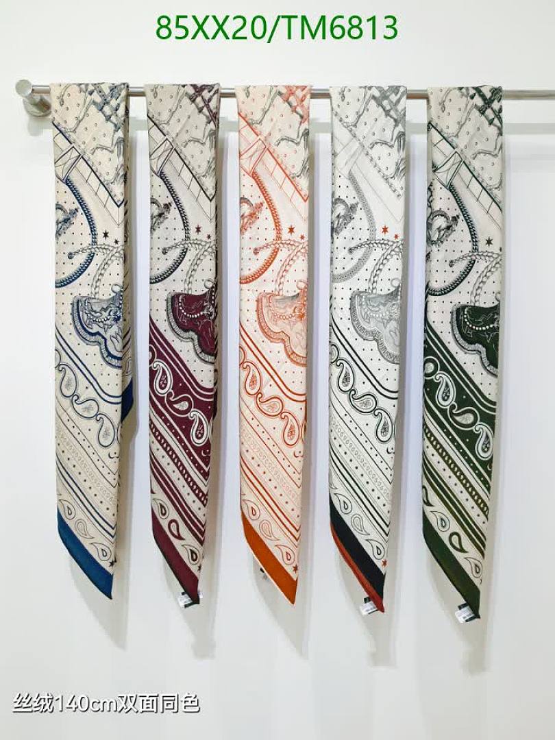 Hermes-Scarves Code: TM6813 $: 85USD