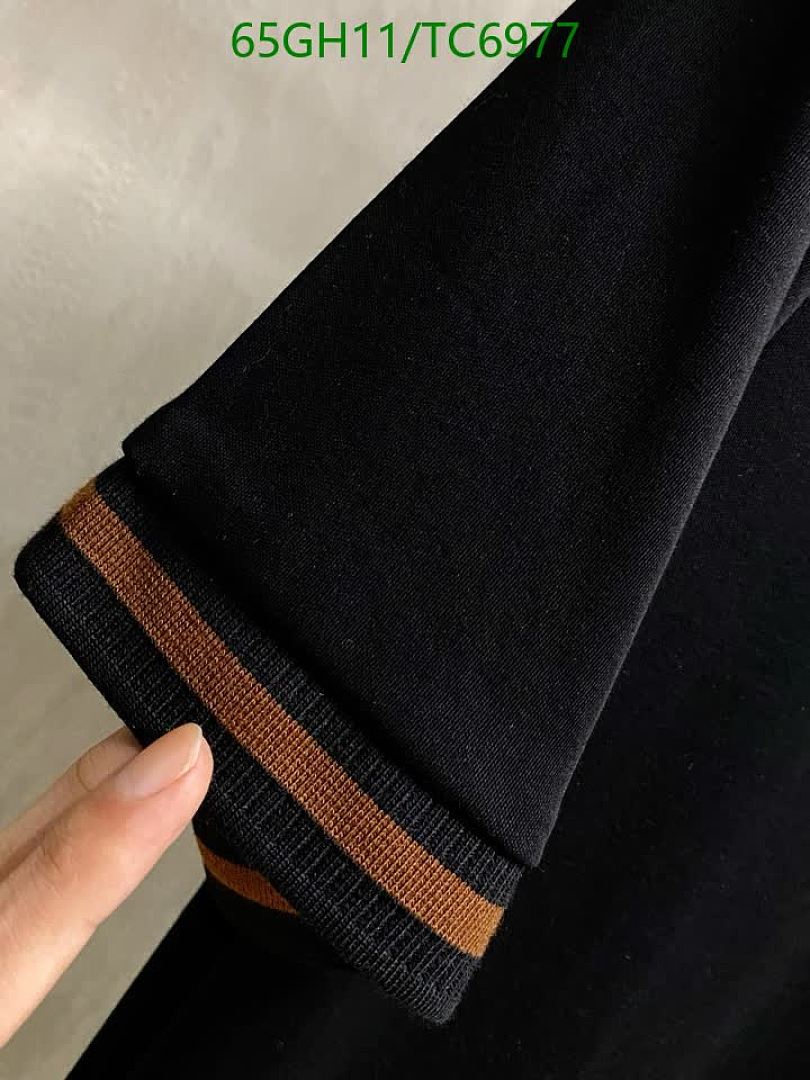 LV-Clothing Code: TC6977 $: 65USD