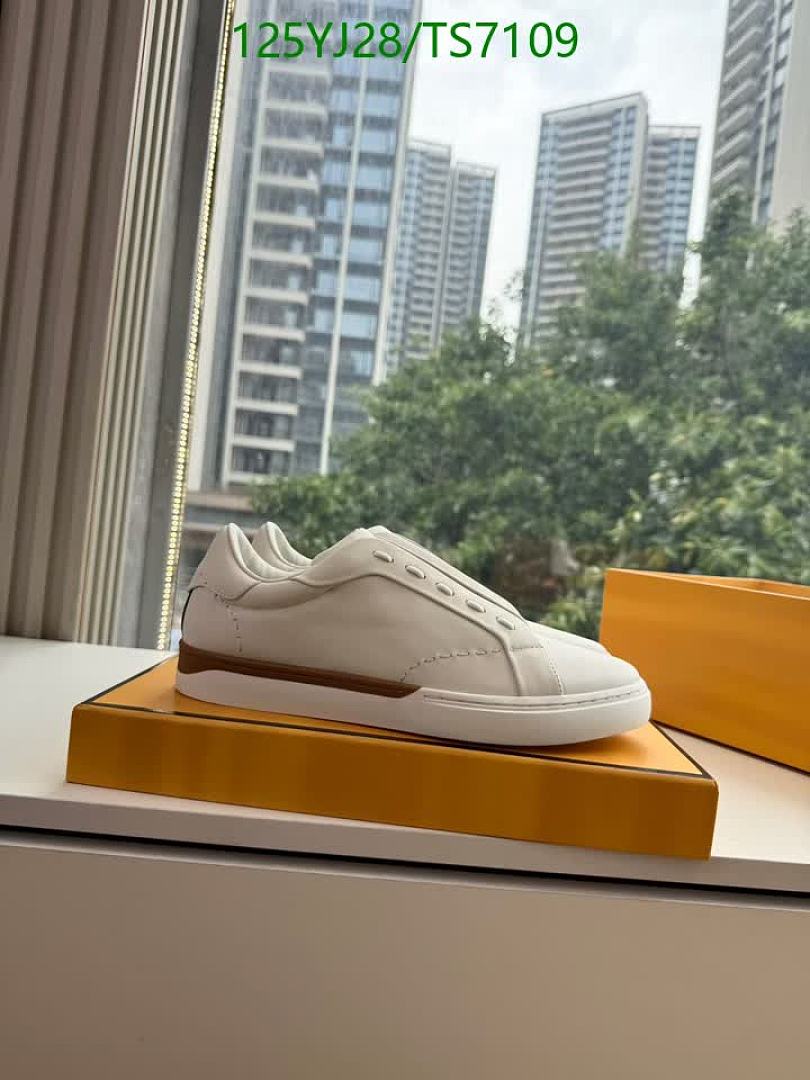 Fendi-Shoes(Men) Code: TS7109 $: 125USD