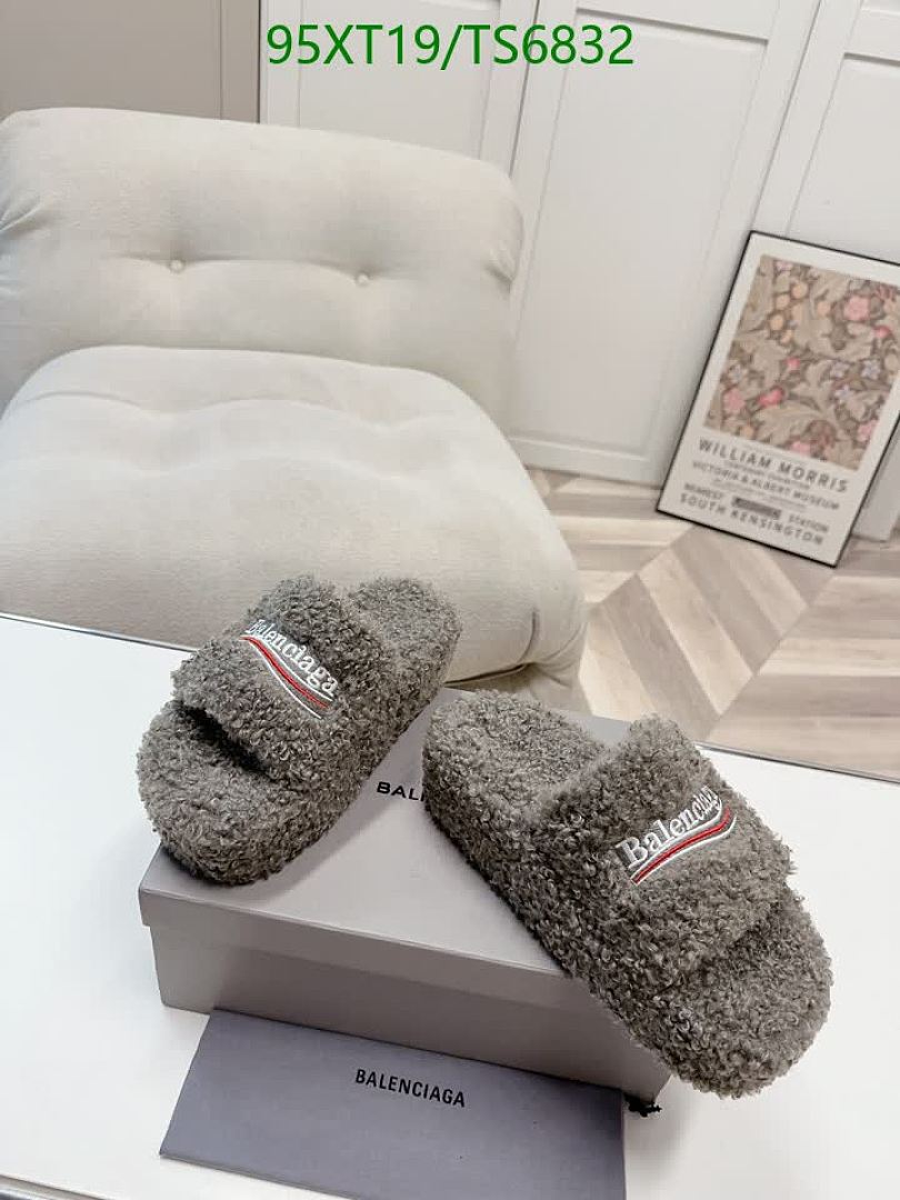 Balenciaga-Shoes(Women) Code: TS6832 $: 95USD