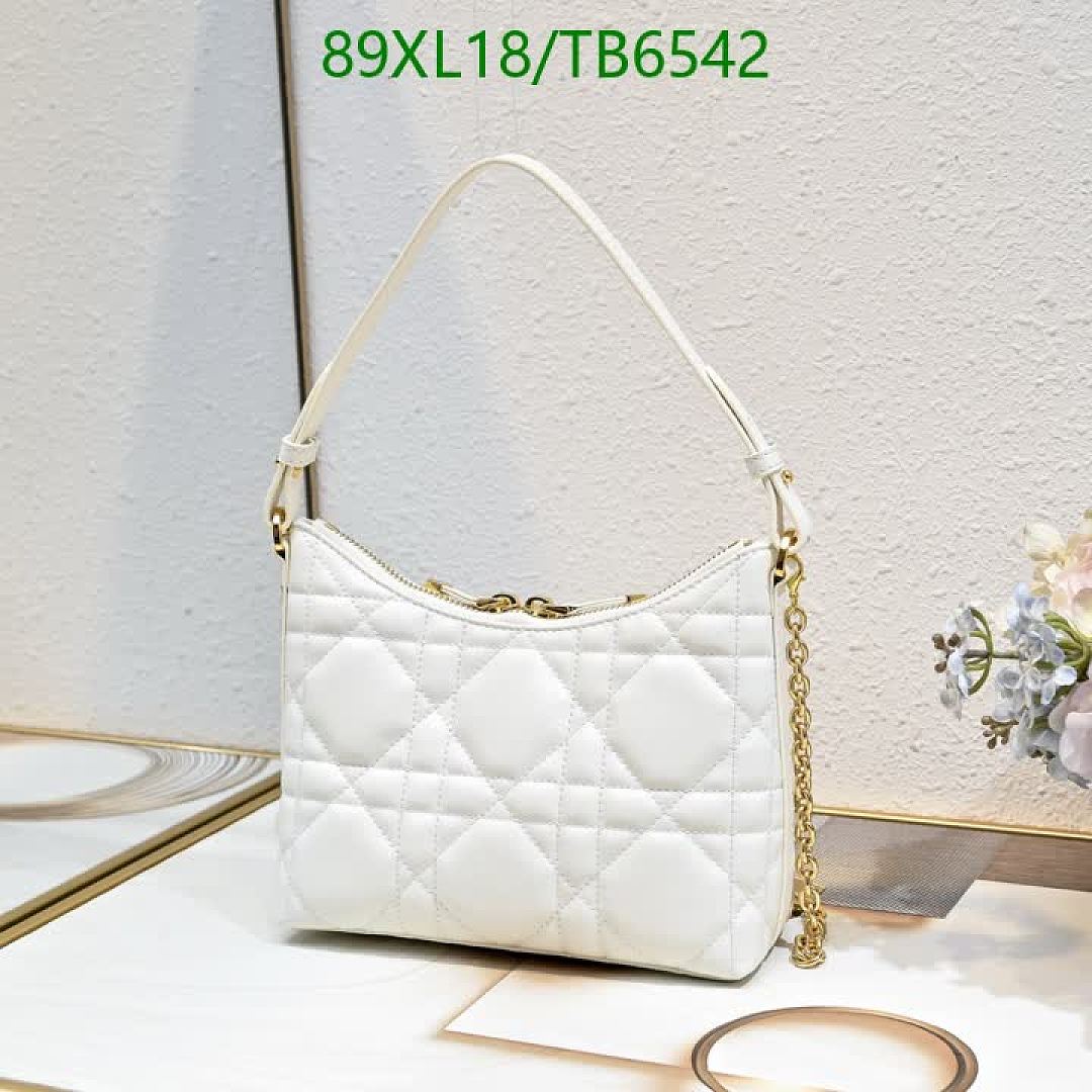 Dior-Bags(4A) Code: TB6542 $: 89USD