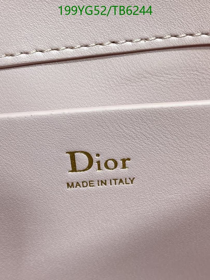 Dior-Bags(5A) Code: TB6244 $: 199USD