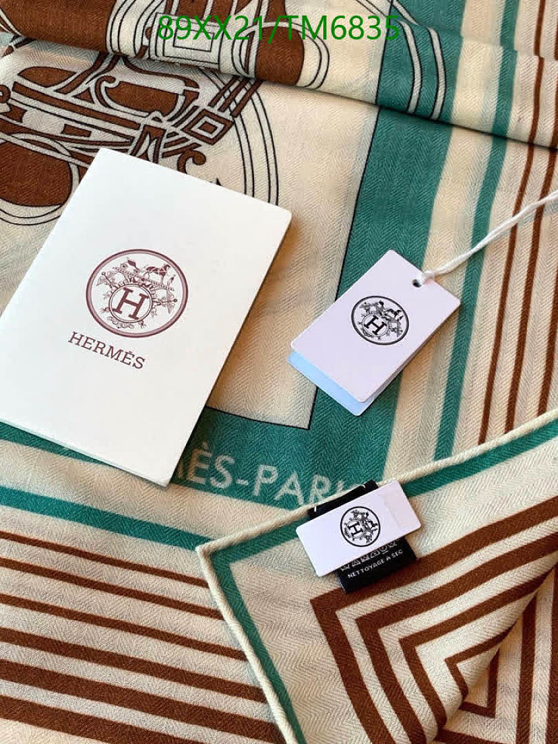 Hermes-Scarves Code: TM6835 $: 89USD