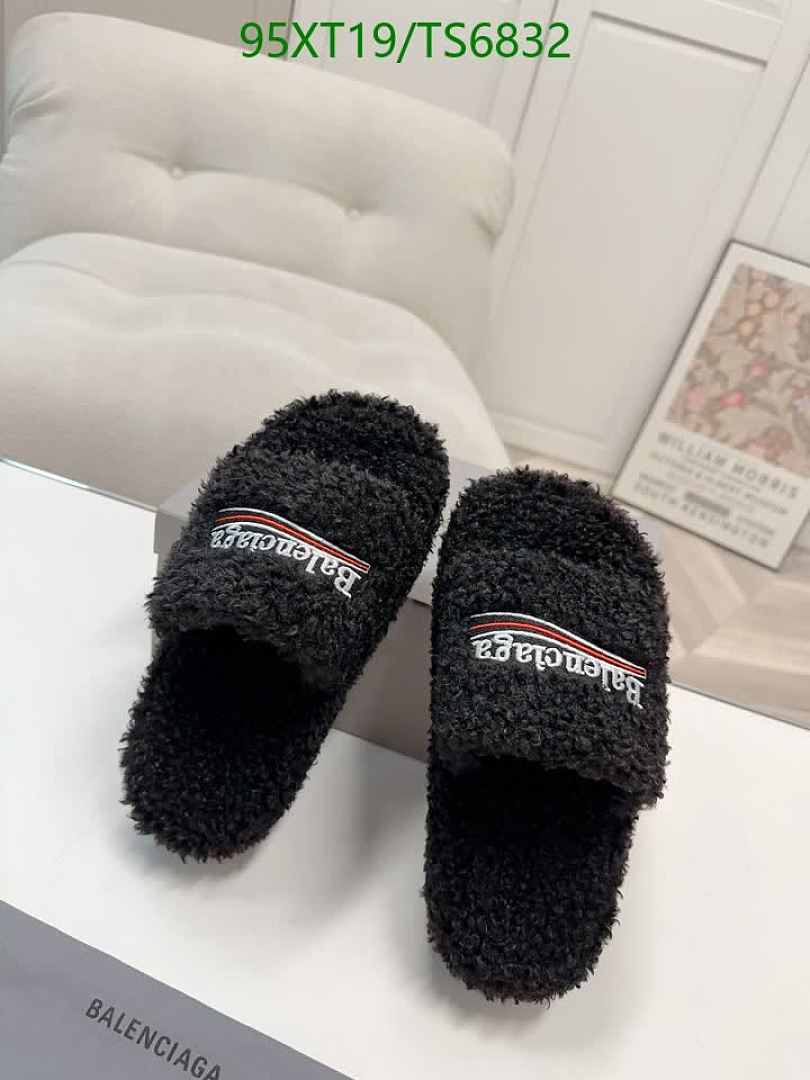 Balenciaga-Shoes(Women) Code: TS6832 $: 95USD