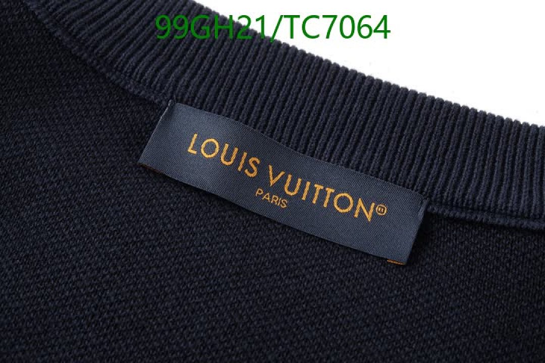 LV-Clothing Code: TC7064 $: 99USD