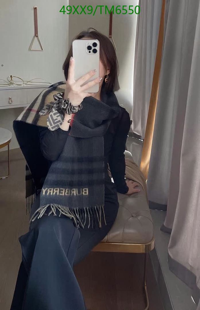 Burberry-Scarves Code: TM6550 $: 49USD