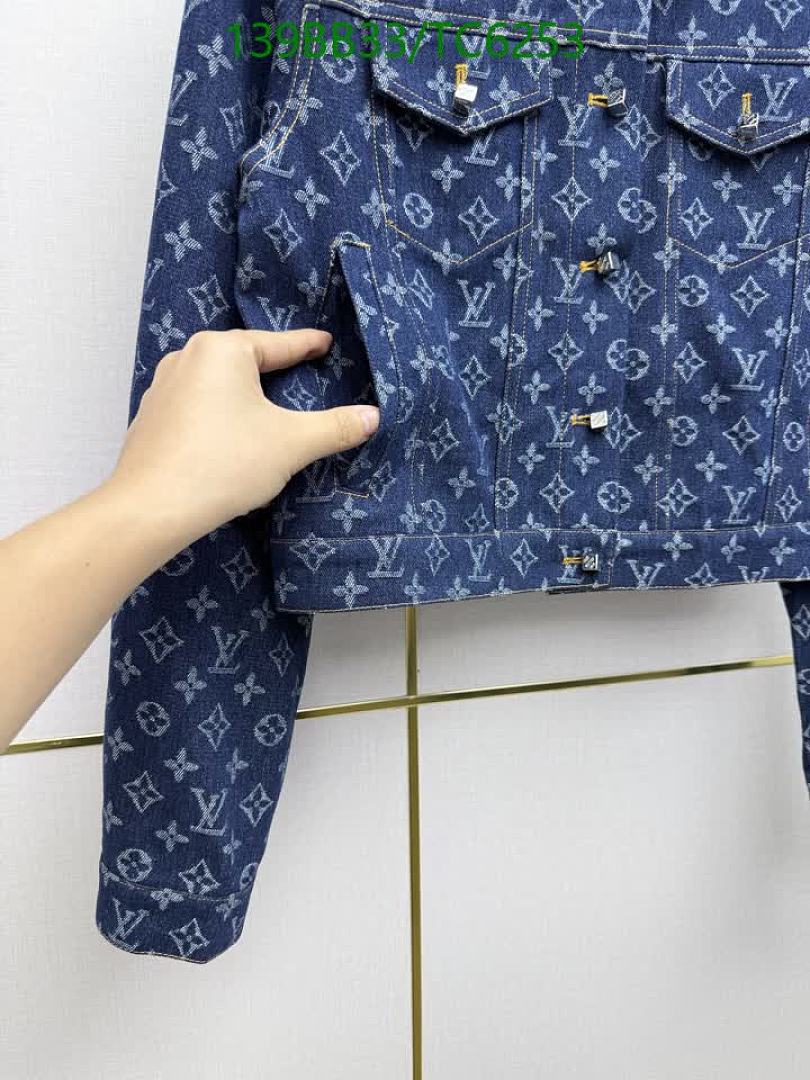 LV-Clothing Code: TC6253 $: 139USD