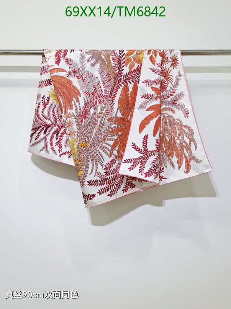 Hermes-Scarves Code: TM6842 $: 69USD